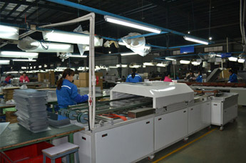 公司板材全自动生产线和设备